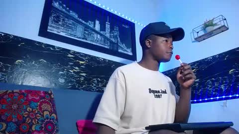 Chris  online show from 15, 10, 2025