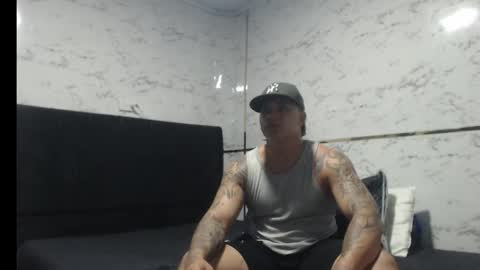 Snapshot of dark_tempt chatting on 16, 11, 2025 Alexis online show from 16, 11, 2025