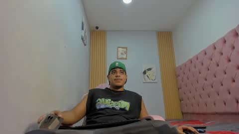 darkalphax01 online show from 19, 12, 2025