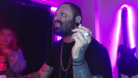 darkclothes online show from 26, 2, 2025