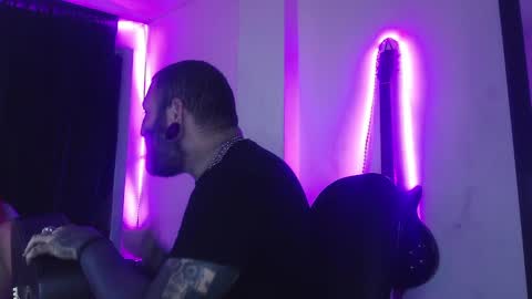 darkclothes online show from 26, 2, 2025