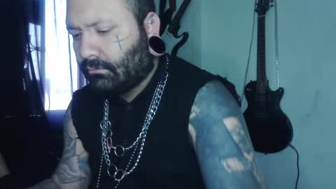 darkclothes online show from 3, 3, 2025