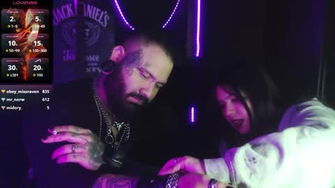 darkclothes online show from 15, 10, 2025