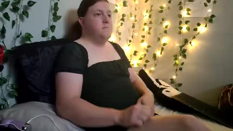 Snapshot of darkestdesire91 chatting on 20, 10, 2025 darkestdesire91 online show from 20, 10, 2025