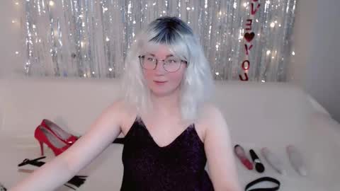 Kelly online show from 12, 10, 2025