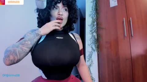 darknes_lilith18 online show from 8, 2, 2025