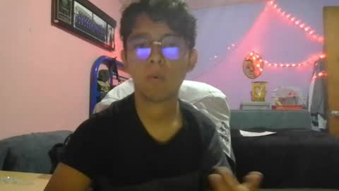 Snapshot of darknex_ chatting on 8, 5, 2026 Jose Ian online show from 8, 5, 2026