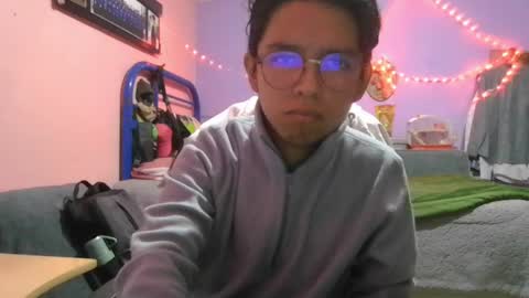 Snapshot of darknex_ chatting on 10, 5, 2026 Jose Ian online show from 10, 5, 2026