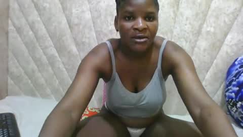 Snapshot of darknipples2 chatting on 24, 6, 2026 SHANICE online show from 24, 6, 2026