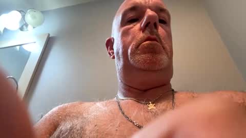 darknite083072 online show from 18, 9, 2025