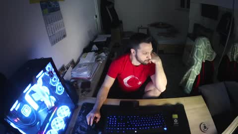 darkschneider_ online show from 26, 1, 2025