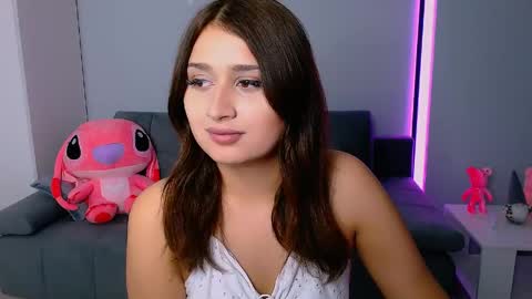 Snapshot of darksidelove_ chatting on 2, 6, 2026 Amelie online show from 2, 6, 2026