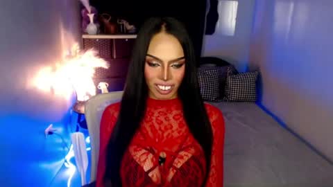 Snapshot of darksoul_mistress chatting on 13, 5, 2026 HAPPY BIRTHDAY MISTRESS MADRIANA online show from 13, 5, 2026