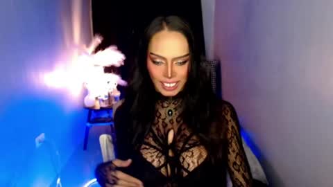 Snapshot of darksoul_mistress chatting on 28, 5, 2026 HAPPY BIRTHDAY MISTRESS MADRIANA online show from 28, 5, 2026