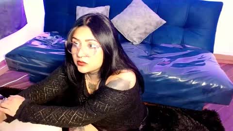 Darksweetmini online show from 27, 2, 2026