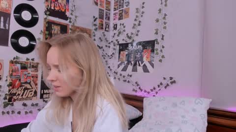 lina online show from 17, 12, 2024