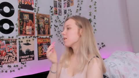 lina online show from 20, 12, 2024