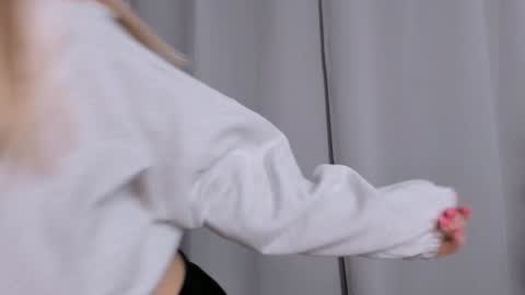 lina online show from 27, 12, 2024