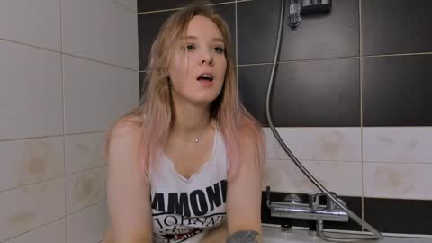 lina online show from 7, 1, 2025