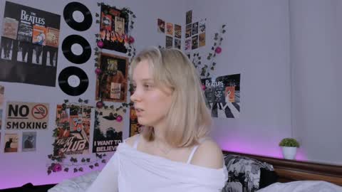 lina online show from 25, 1, 2025