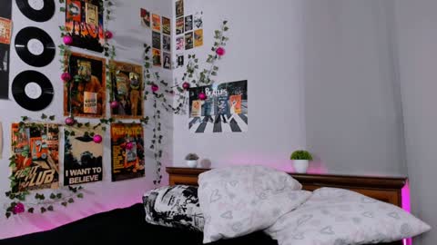 lina online show from 28, 1, 2025