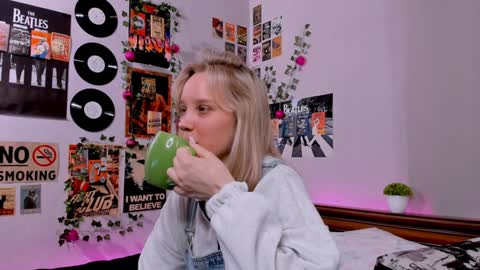 lina online show from 29, 1, 2025