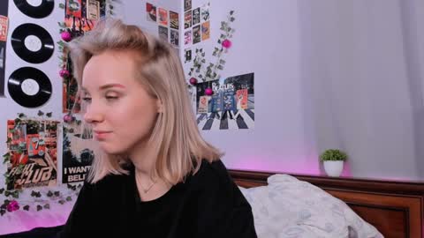 lina online show from 2, 2, 2025