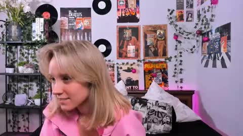 lina online show from 2, 3, 2025