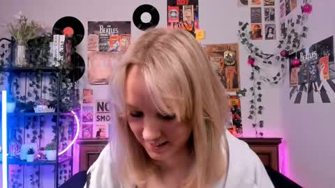 lina online show from 10, 3, 2025