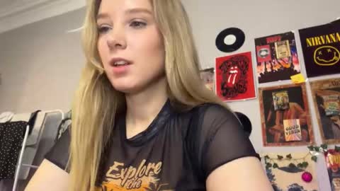 lina online show from 12, 9, 2025