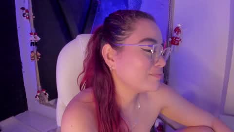 Snapshot of darlingbdsm_ chatting on 30, 12, 2024 Darling online show from 30, 12, 2024