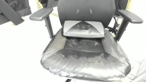 Snapshot of darlingbdsm_ chatting on 20, 5, 2026 Darling online show from 20, 5, 2026