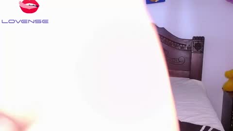 Snapshot of darlyng_cazanova chatting on 26, 12, 2024 louis davila online show from 26, 12, 2024