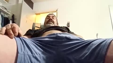 Snapshot of darmic chatting on 16, 4, 2026 darmic online show from 16, 4, 2026