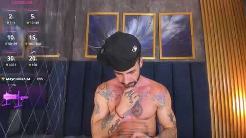 Snapshot of darwin_horny2 chatting on 4, 5, 2026 darwin_horny2 online show from 4, 5, 2026