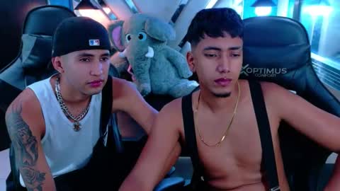 darwinandbrayan online show from 11, 11, 2025