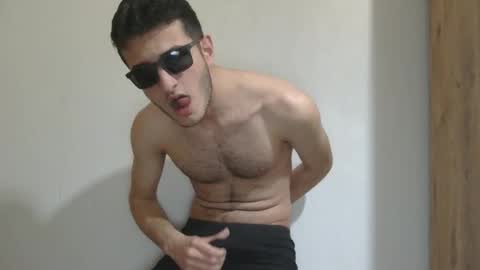 Snapshot of daryl__dixon chatting on 4, 4, 2026 daryl__dixon online show from 4, 4, 2026