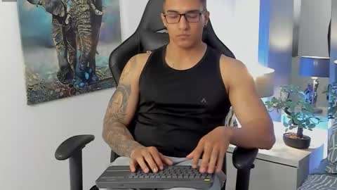 Dash online show from 25, 2, 2026