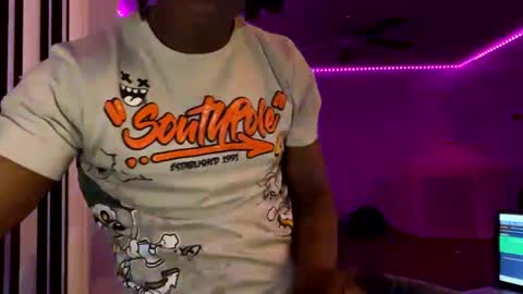 LushLavish online show from 2, 1, 2025