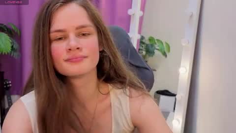 Snapshot of datsi_benson chatting on 10, 7, 2026 Datsi Benson online show from 10, 7, 2026