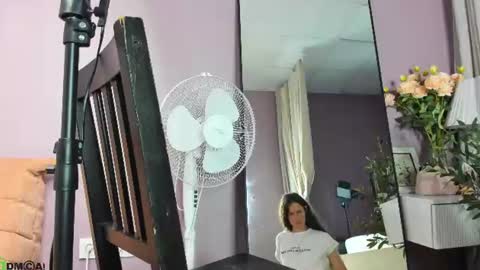 Snapshot of datsi_benson chatting on 16, 7, 2026 Datsi Benson online show from 16, 7, 2026