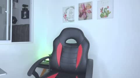 Snapshot of dav_nagel2 chatting on 27, 6, 2026 ANGEL online show from 27, 6, 2026