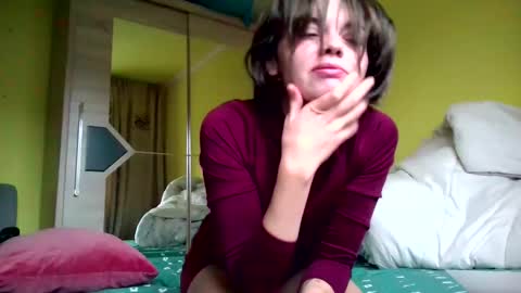 Snapshot of dave_cassie chatting on 10, 11, 2025 Cassie and Dave online show from 10, 11, 2025