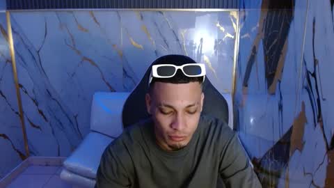 Snapshot of dave_skinnycum420 chatting on 30, 3, 2026 dave online show from 30, 3, 2026