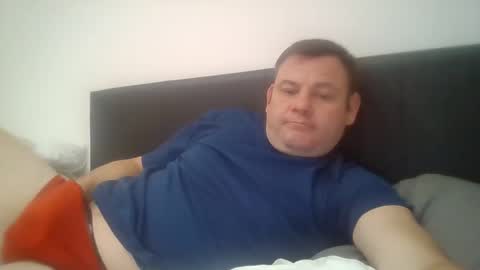 DILFnextdoor69 online show from 7, 10, 2025