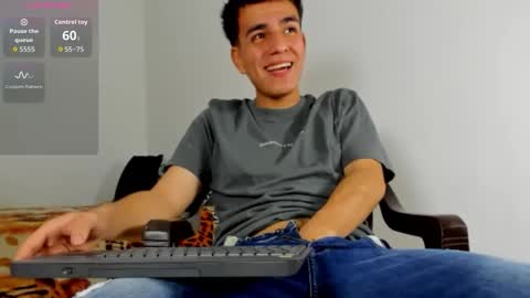 Snapshot of david_hot08 chatting on 24, 2, 2026 DAVID independent model online show from 24, 2, 2026