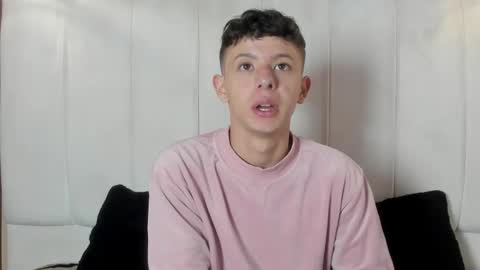 Snapshot of david_roy_ chatting on 1, 3, 2026 Roy online show from 1, 3, 2026