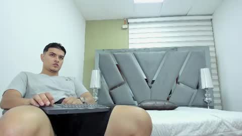 Snapshot of david_victoriaa chatting on 14, 7, 2026 david_victoriaa online show from 14, 7, 2026