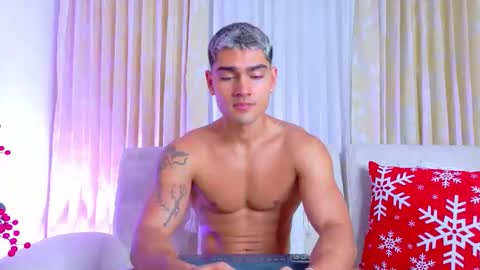 Snapshot of davidaponte017 chatting on 15, 11, 2025 davidaponte online show from 15, 11, 2025
