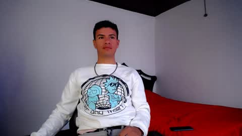 Snapshot of davidkaloc chatting on 1, 1, 2025 David online show from 1, 1, 2025